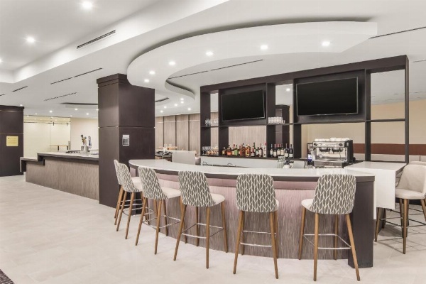 Crowne Plaza Orlando - Lake Buena Vista image 12